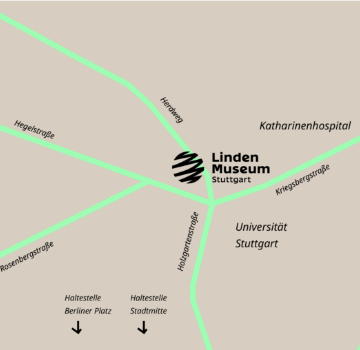 Lageplan des Linden-Museums. Das Museum ist mittels des Logos auf einer stilisierten Straßenkarte an der Ecke von Herdweg und Hegelstraße eingezeichnet.